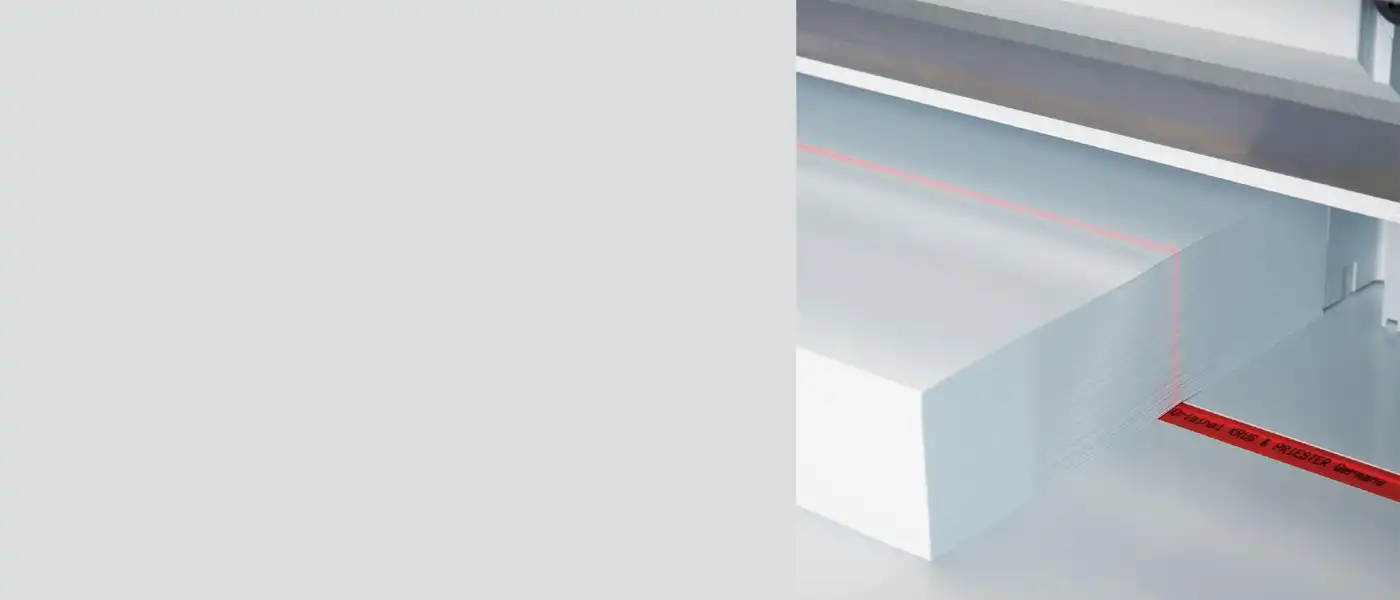 Massicot pour la découpe de piles de papier